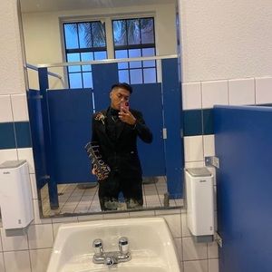 Meet your Posher, Angel